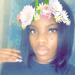 Meet your Posher, Naee